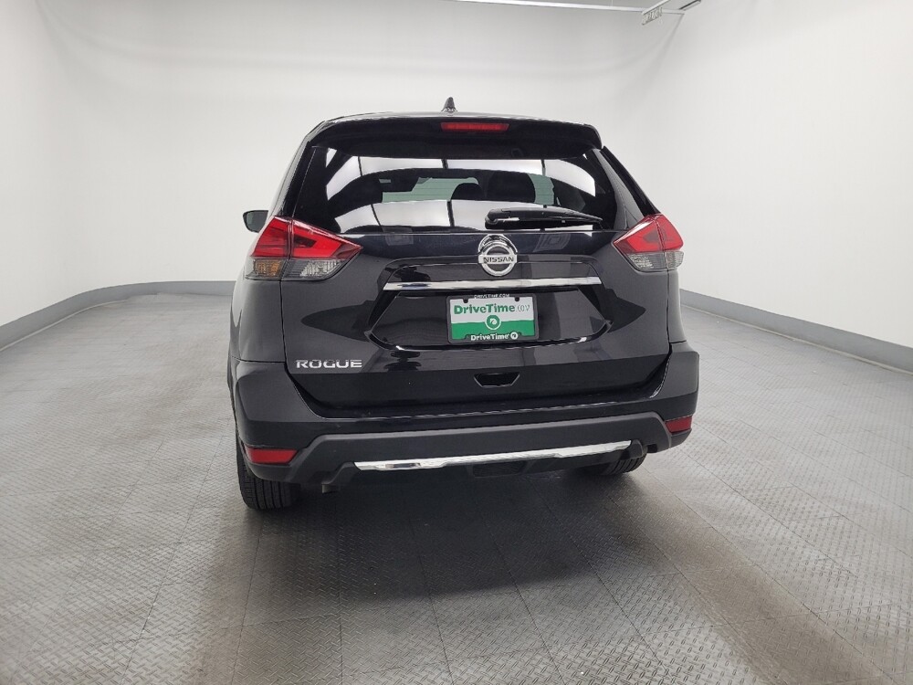 2019 Nissan Rogue in Las Vegas, NV 89104 - 18128008 6