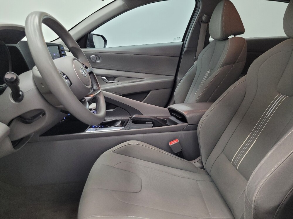 2023 Hyundai Elantra in Las Vegas, NV 89104 - 18128009 17