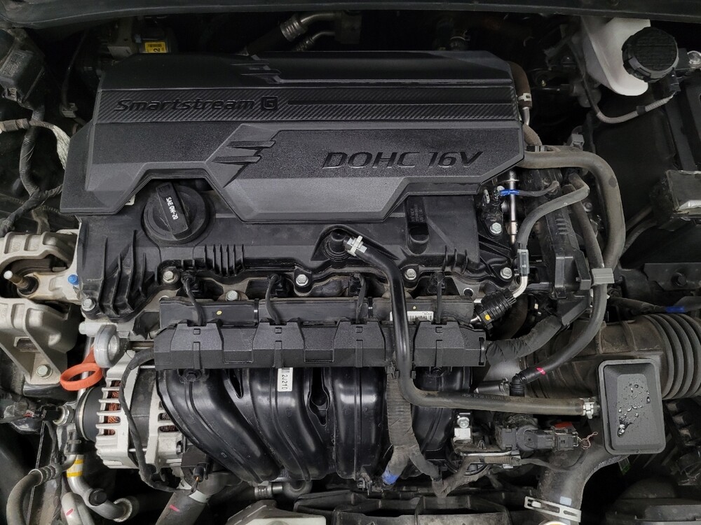 2023 Hyundai Elantra in Las Vegas, NV 89104 - 18128009 30