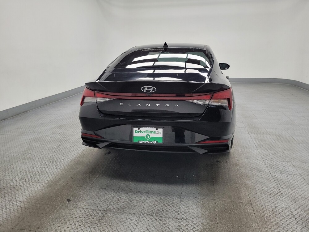 2023 Hyundai Elantra in Las Vegas, NV 89104 - 18128009 9