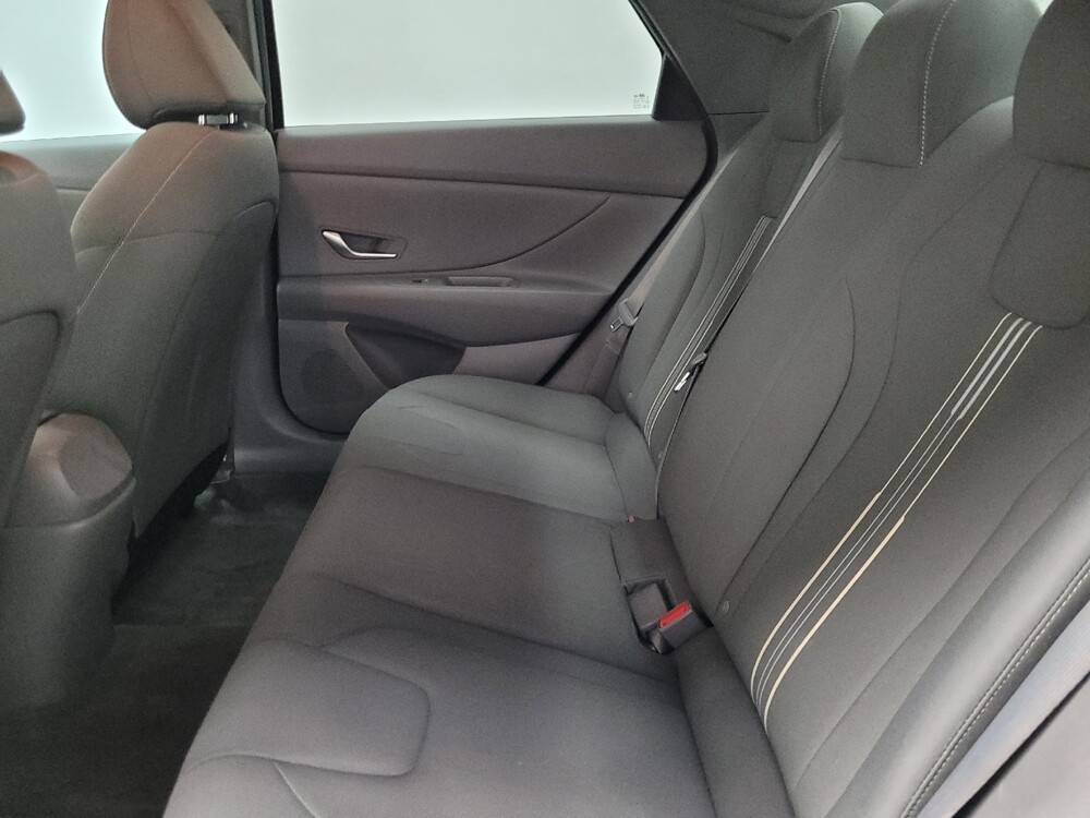 2023 Hyundai Elantra in Las Vegas, NV 89104 - 18128009 18