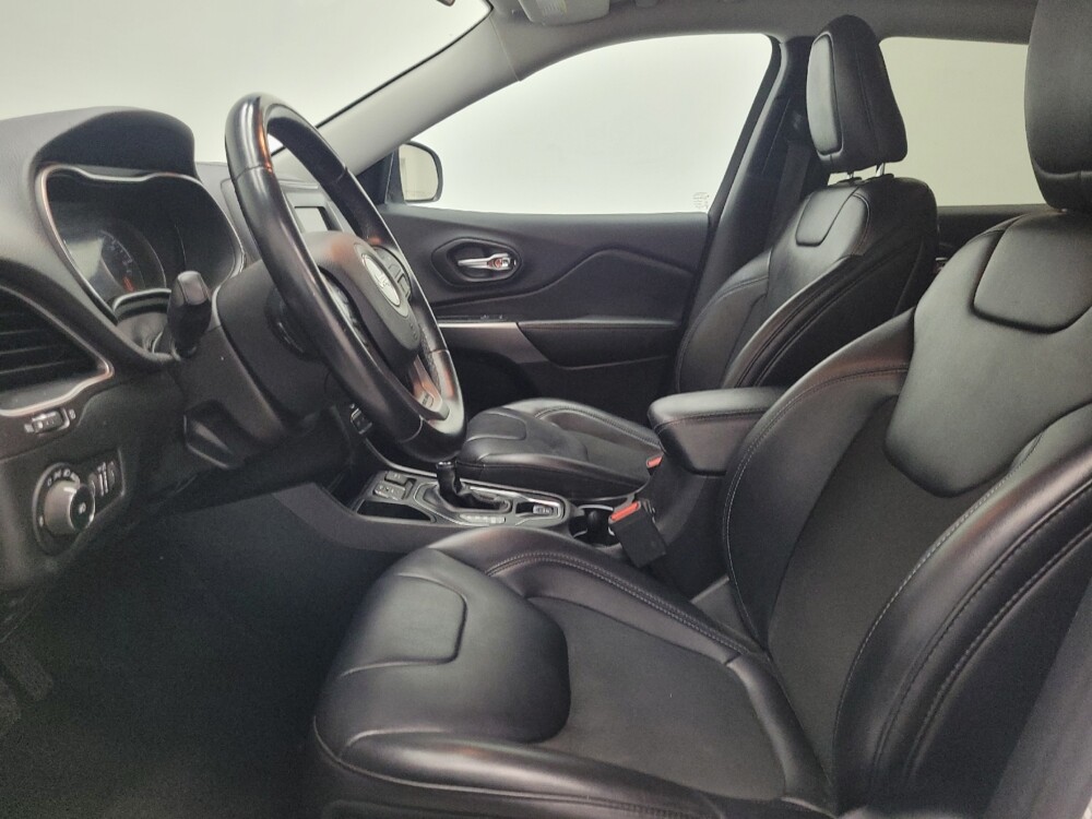 2019 Jeep Cherokee in Las Vegas, NV 89104 - 18128011 17