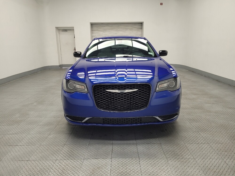 2018 Chrysler 300 in Las Vegas, NV 89104 - 18128012 15