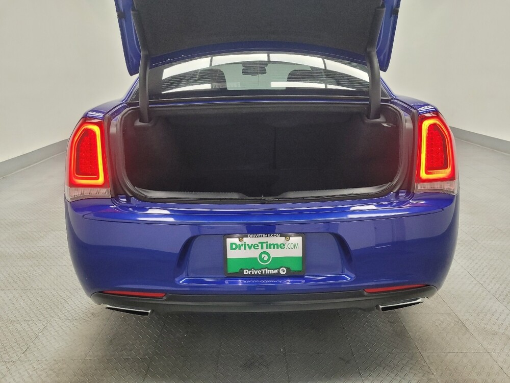 2018 Chrysler 300 in Las Vegas, NV 89104 - 18128012 29