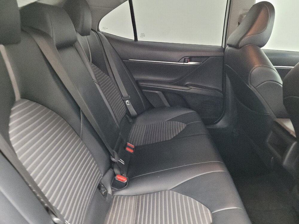 2021 Toyota Camry in Las Vegas, NV 89104 - 18128013 19