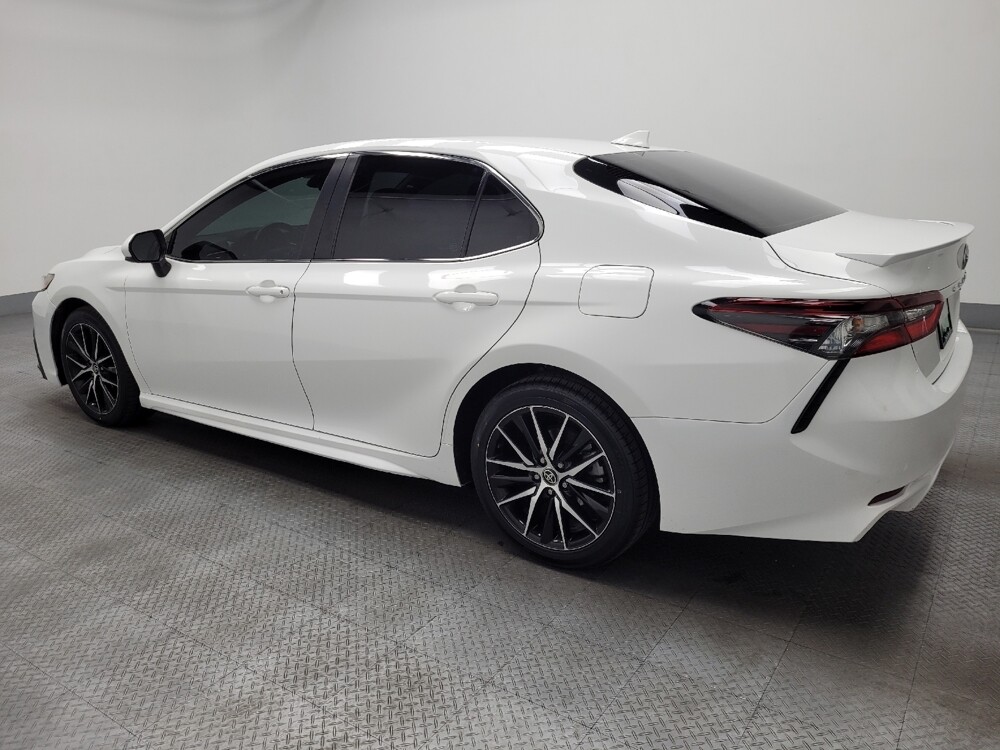 2021 Toyota Camry in Las Vegas, NV 89104 - 18128013 3