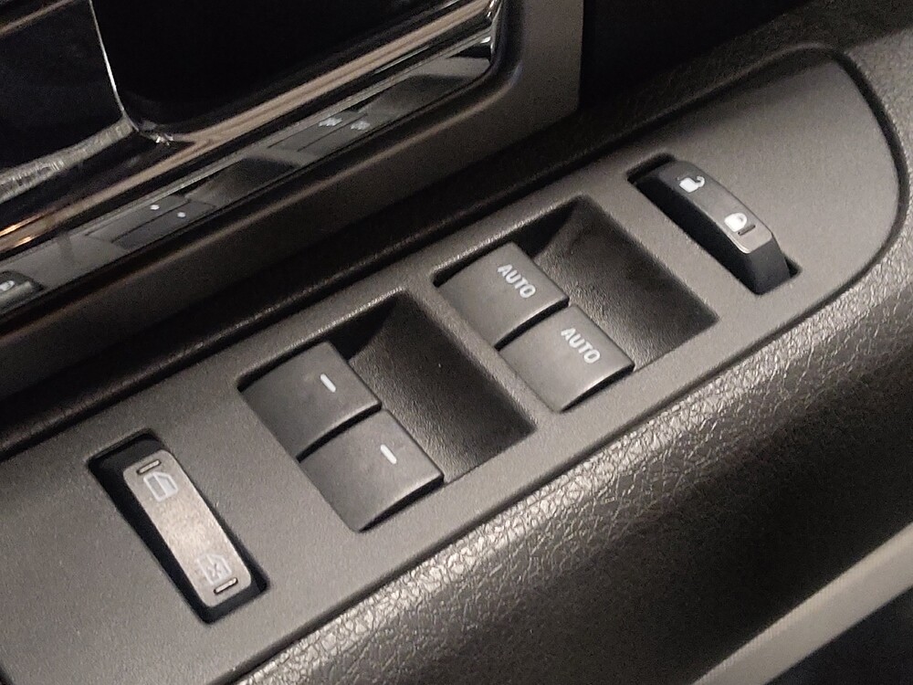 2011 Ford F150 in Salem, VA 24153 - 18128017 27