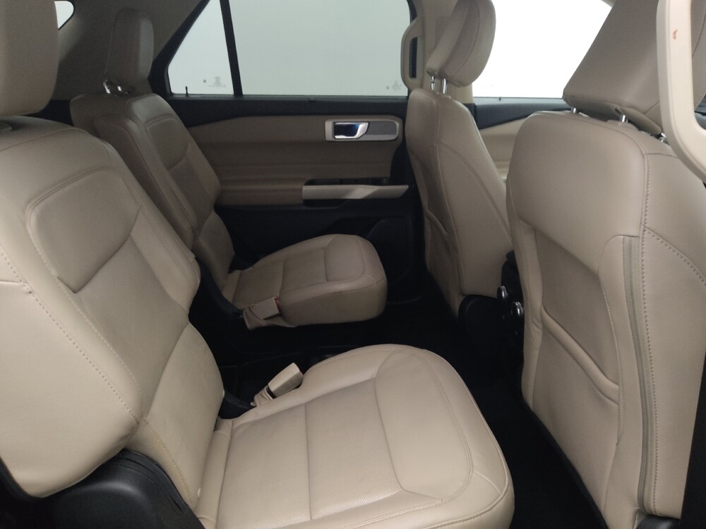 2021 Ford Explorer in Gainesville, FL 32609 - 18128028 19