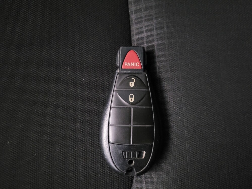 2016 Jeep Cherokee in Pensacola, FL 32505 - 18128030 32