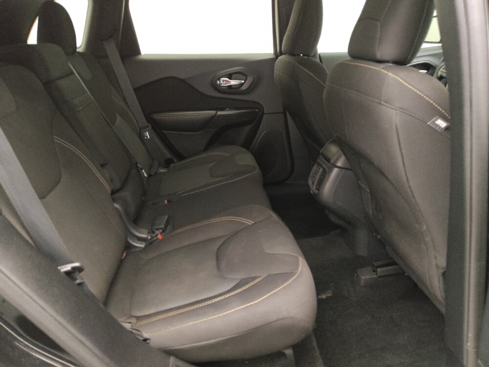 2016 Jeep Cherokee in Pensacola, FL 32505 - 18128030 19