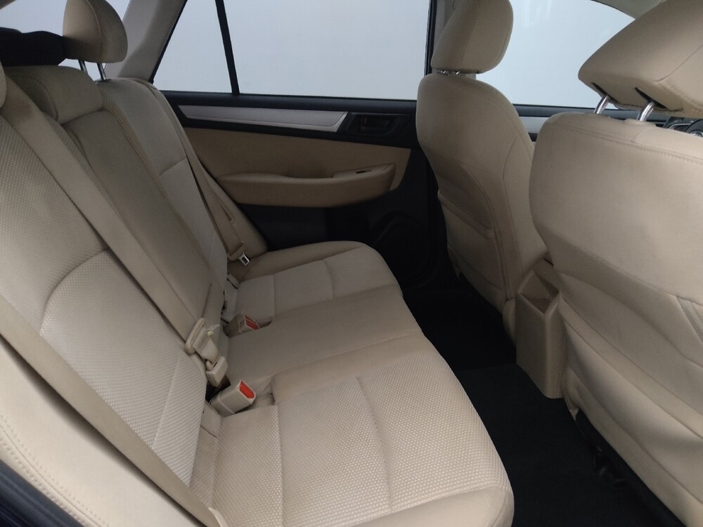 2018 Subaru Outback in Orlando, FL 32808 - 18128033 19