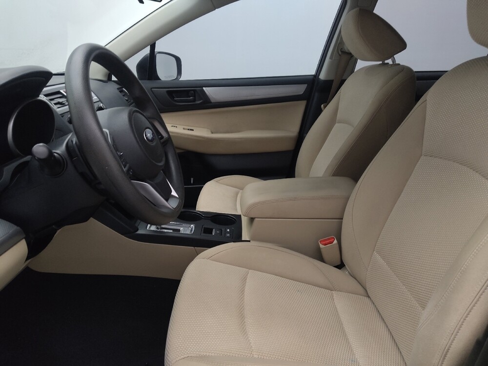 2018 Subaru Outback in Orlando, FL 32808 - 18128033 17