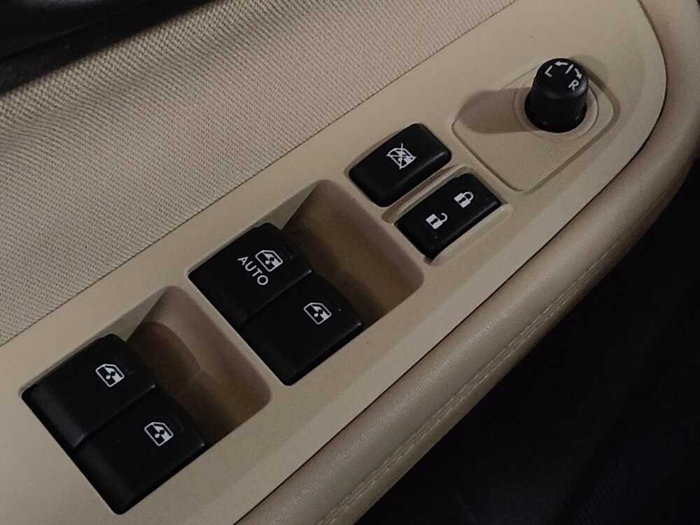 2018 Subaru Outback in Orlando, FL 32808 - 18128033 27