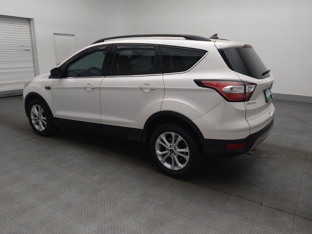 2018 Ford Escape in Ocala, FL 34471 - 18128034 3