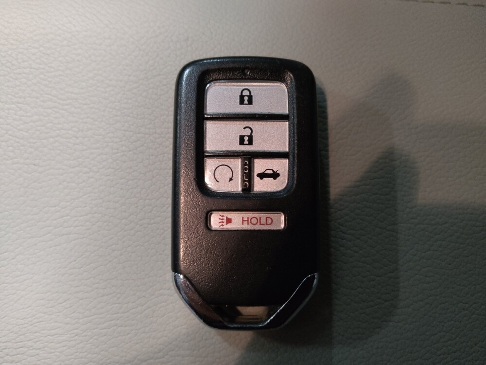 2019 Honda Insight in Savannah, GA 31419 - 18128035 32