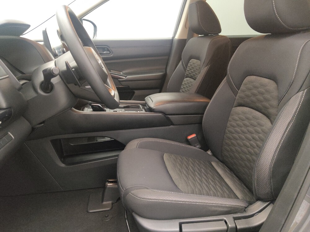 2023 Nissan Pathfinder in Gainesville, FL 32609 - 18128036 17