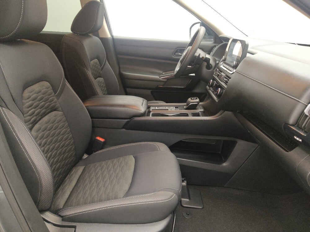 2023 Nissan Pathfinder in Gainesville, FL 32609 - 18128036 21