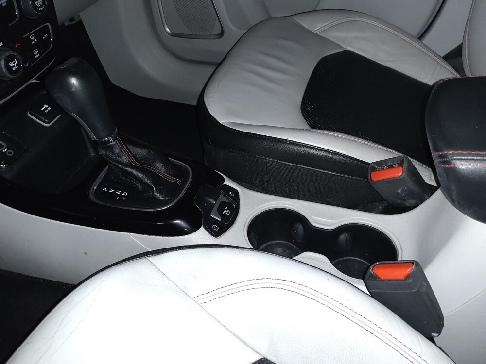 2018 Jeep Compass in Sanford, FL 32773 - 18128038 26