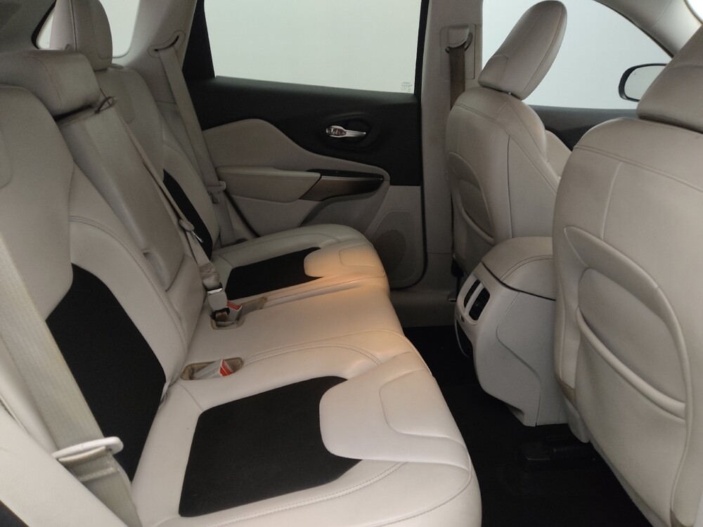 2020 Jeep Cherokee in Jacksonville, FL 32210 - 18128039 19