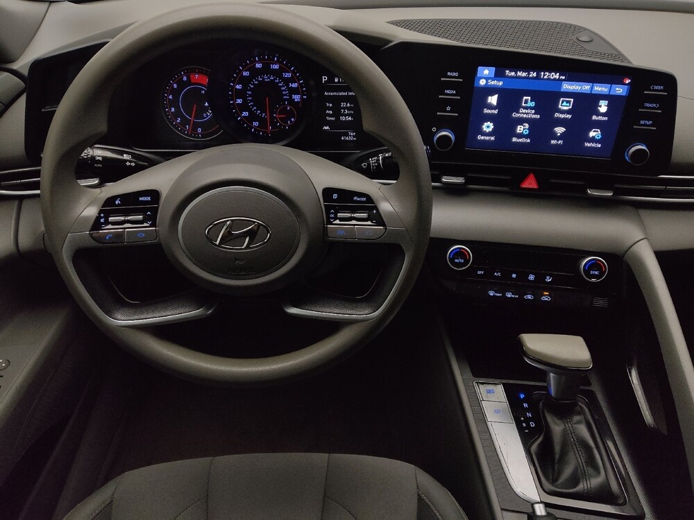 2022 Hyundai Elantra in Orlando, FL 32808 - 18128041 22