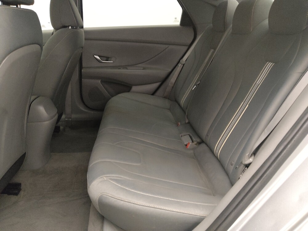 2022 Hyundai Elantra in Orlando, FL 32808 - 18128041 18