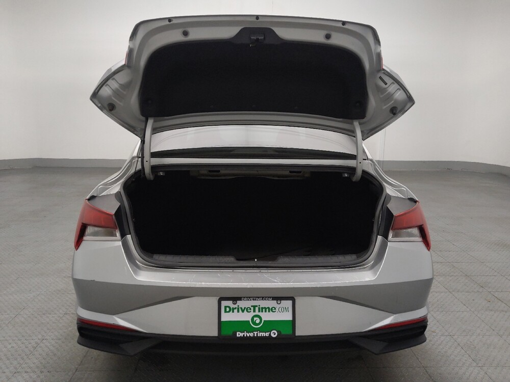 2022 Hyundai Elantra in Orlando, FL 32808 - 18128041 29