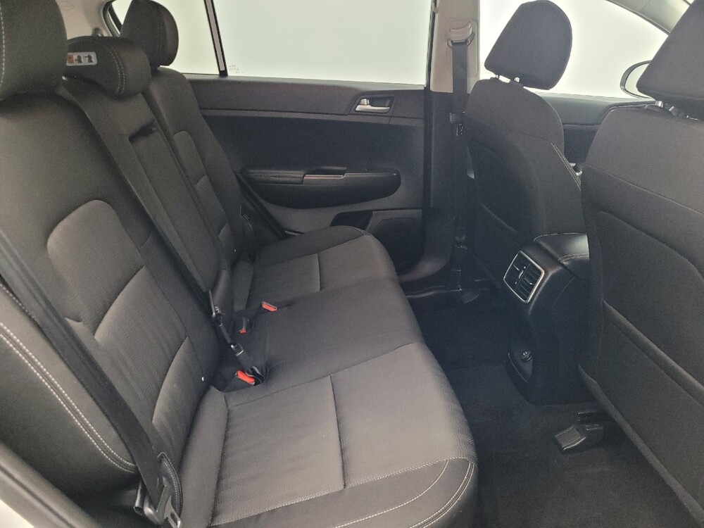 2019 Kia Sportage in Savannah, GA 31419 - 18128044 19
