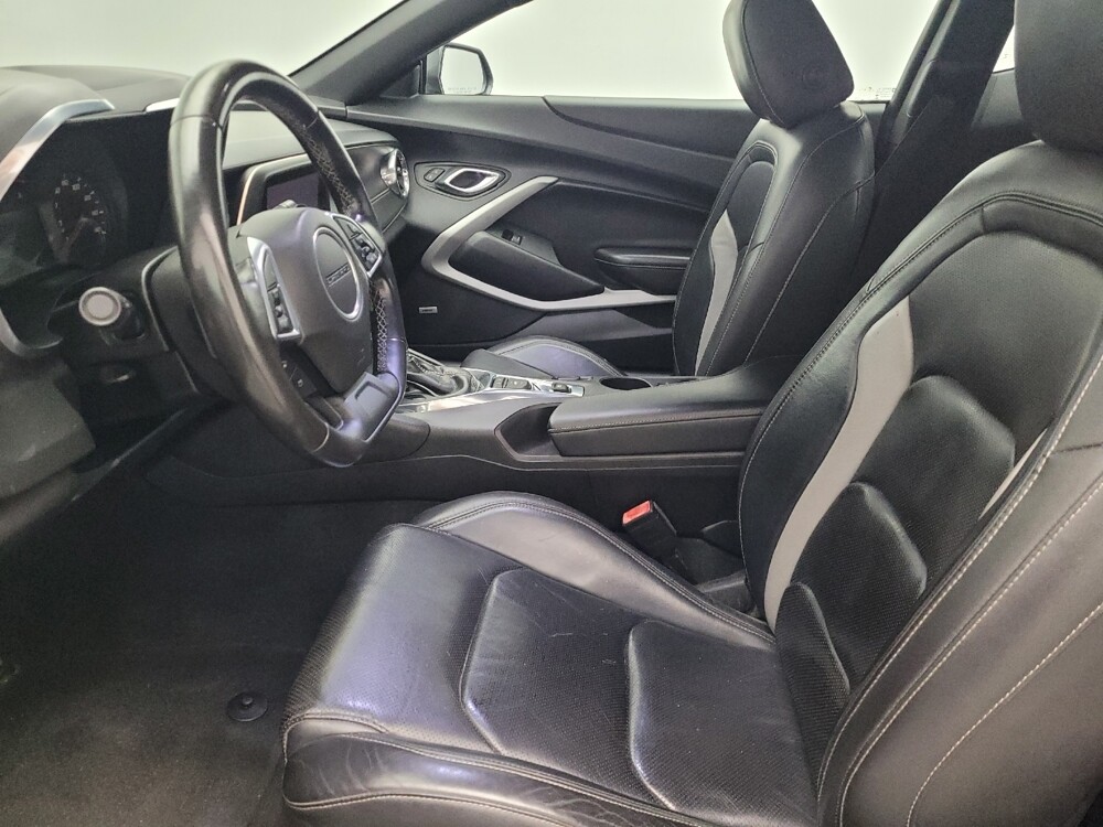 2018 Chevrolet Camaro in Ocala, FL 34471 - 18128045 17