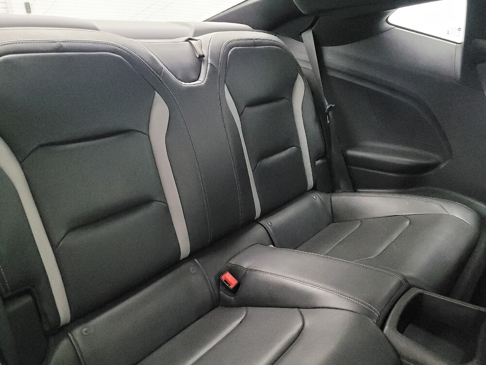 2018 Chevrolet Camaro in Ocala, FL 34471 - 18128045 19