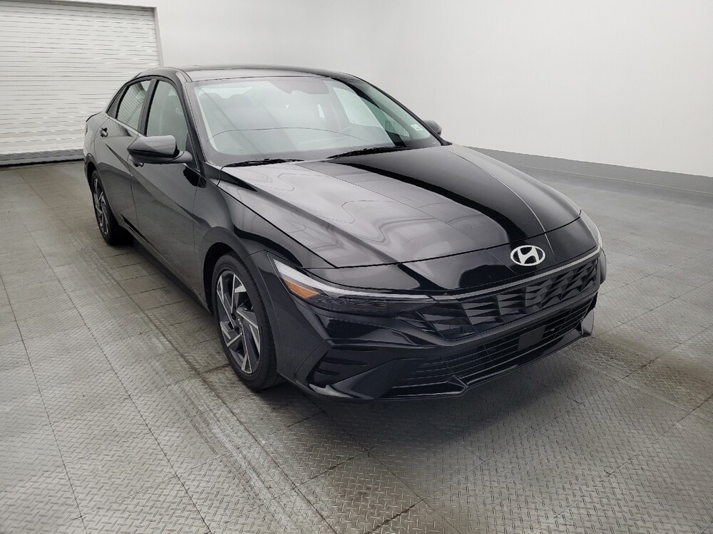 2025 Hyundai Elantra in Savannah, GA 31419 - 18128047 13