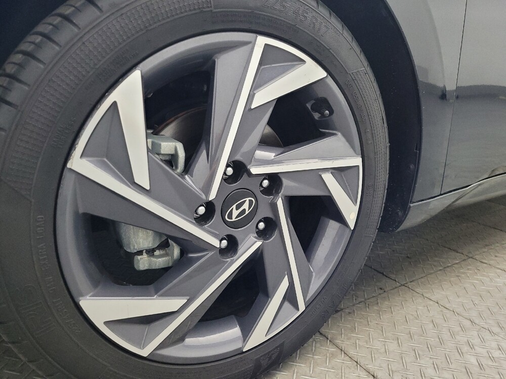 2025 Hyundai Elantra in Savannah, GA 31419 - 18128047 31