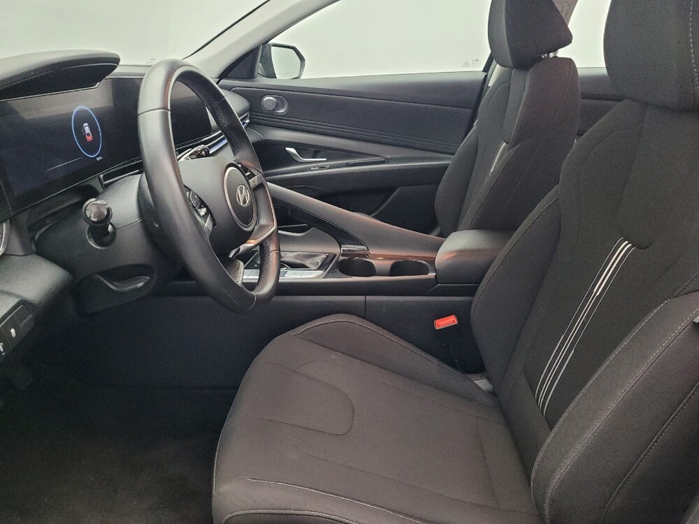 2025 Hyundai Elantra in Savannah, GA 31419 - 18128047 17