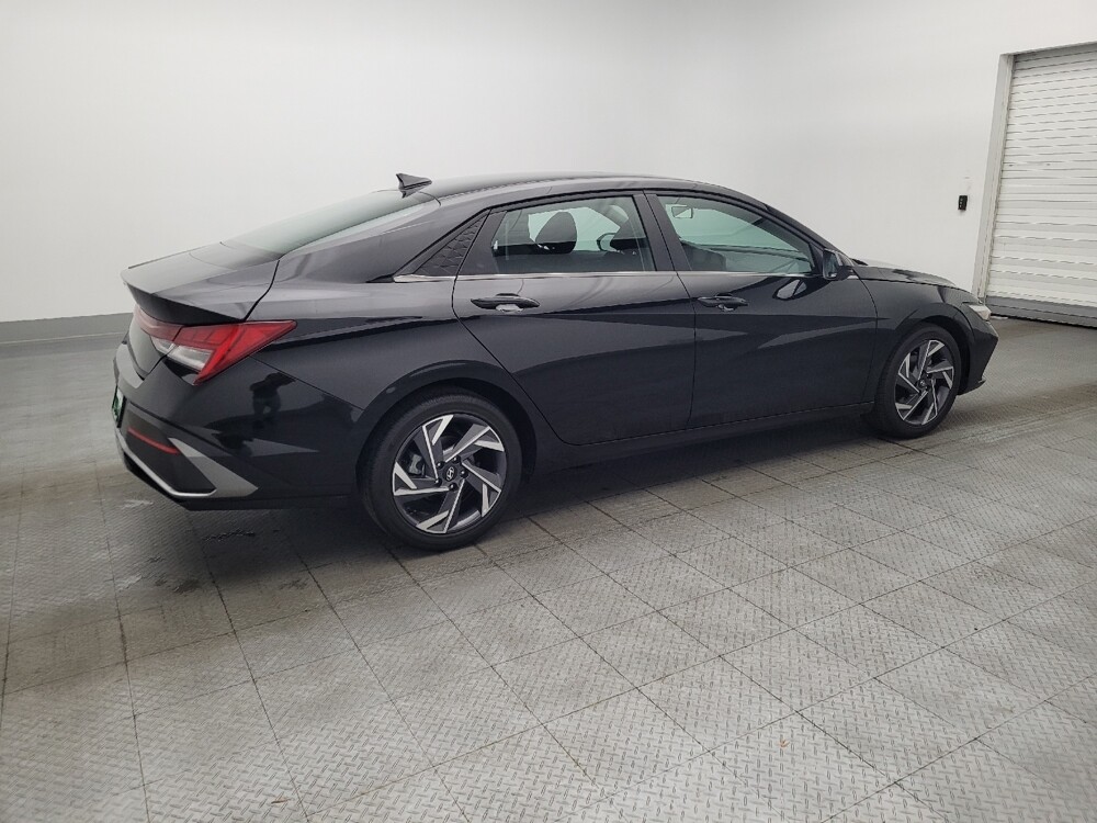 2025 Hyundai Elantra in Savannah, GA 31419 - 18128047 10