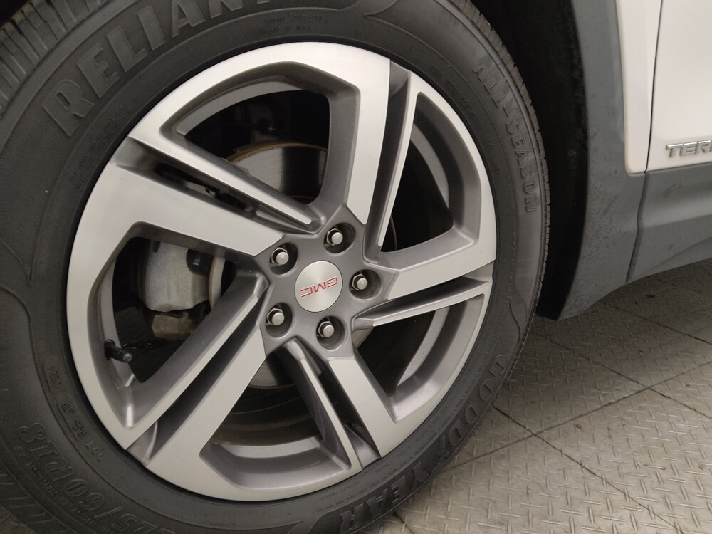 2020 GMC Terrain in Savannah, GA 31419 - 18128049 31
