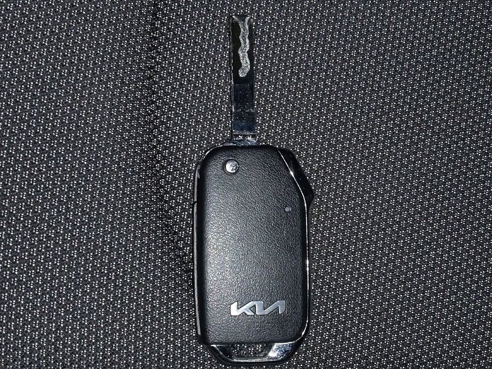 2024 Kia Forte in Jacksonville, FL 32210 - 18128050 32