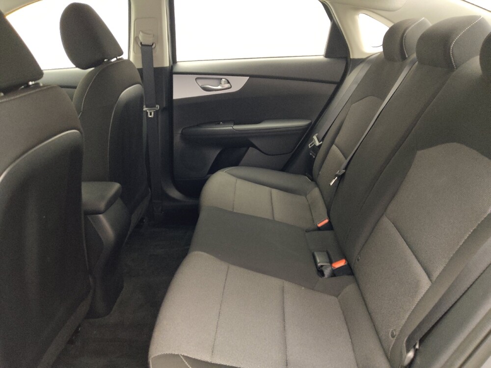 2024 Kia Forte in Jacksonville, FL 32210 - 18128050 18