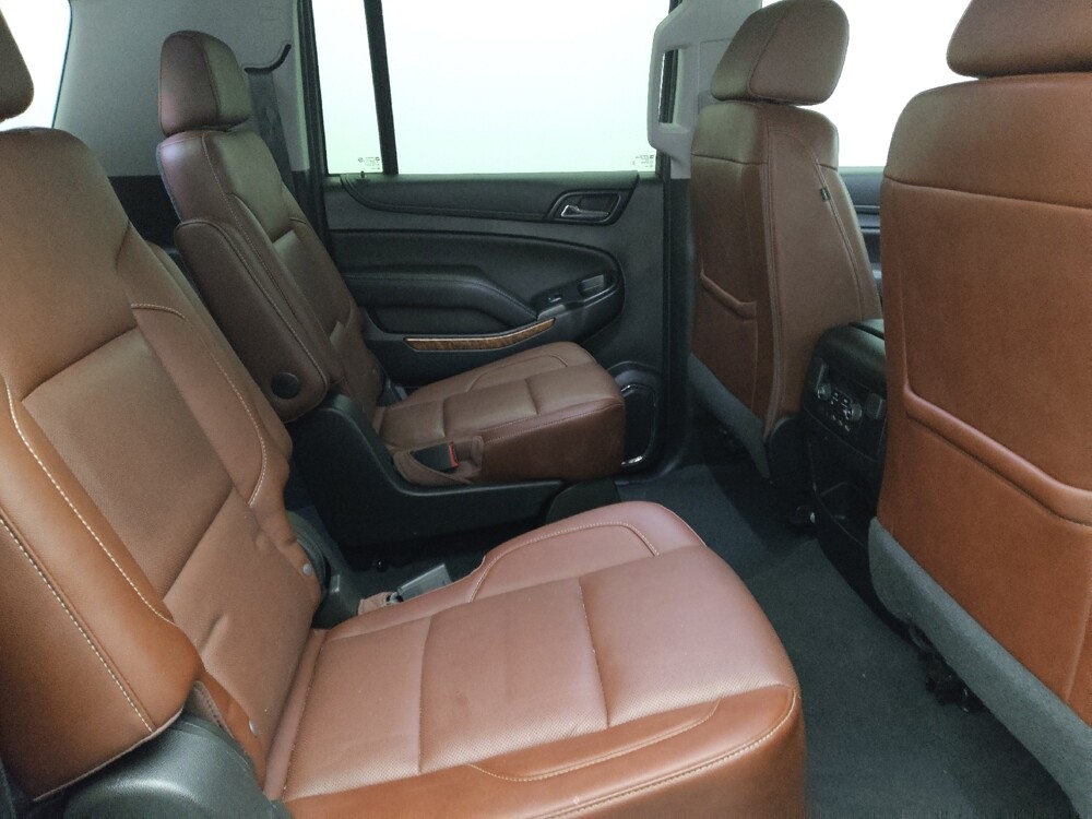 2019 Chevrolet Suburban in Jacksonville, FL 32210 - 18128053 19