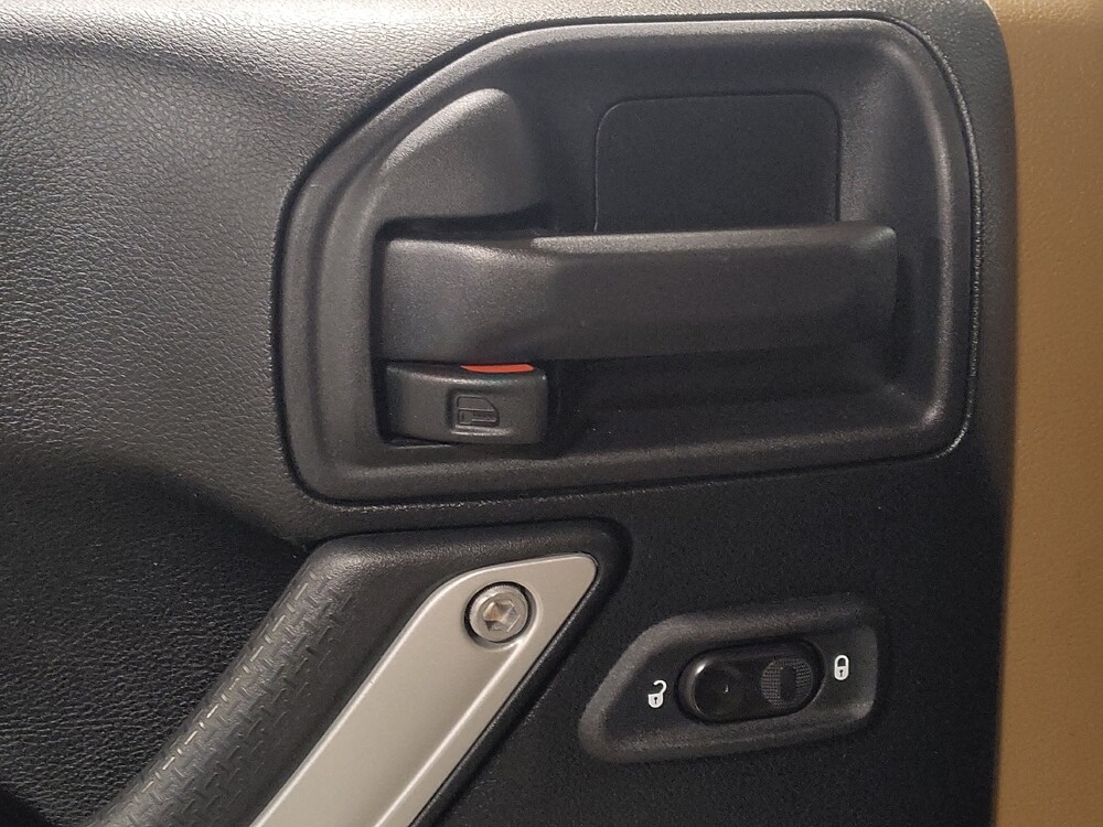 2017 Jeep Wrangler in Gainesville, FL 32609 - 18128055 27