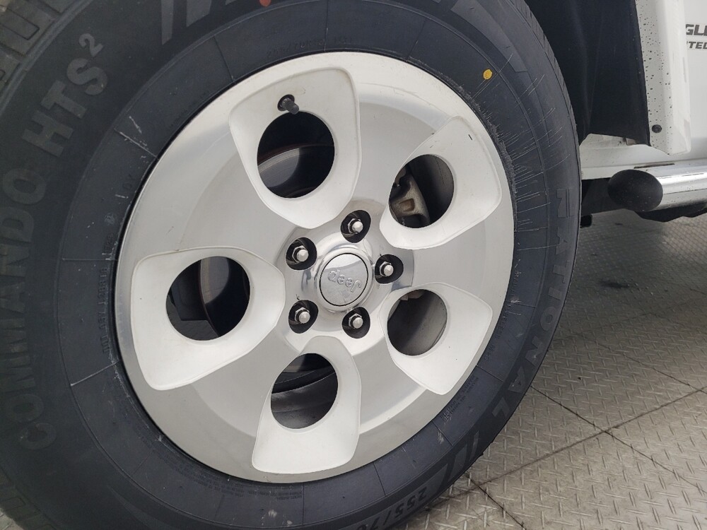 2017 Jeep Wrangler in Gainesville, FL 32609 - 18128055 31