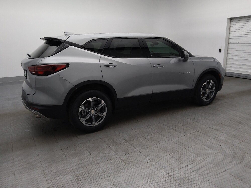 2023 Chevrolet Blazer in Jacksonville, FL 32225 - 18128061 10