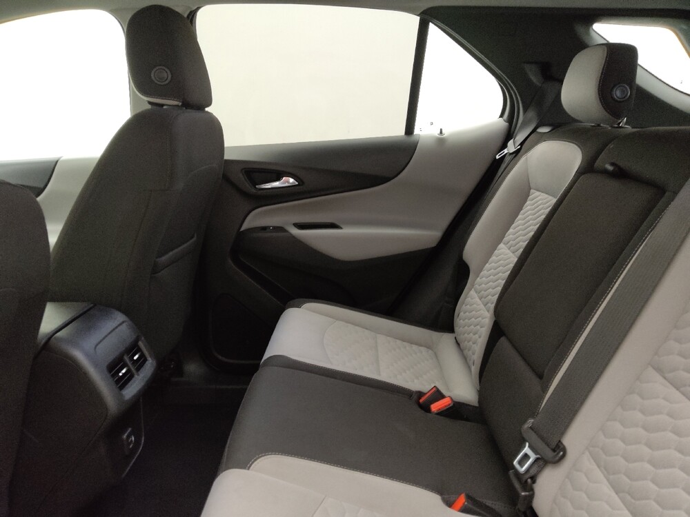 2019 Chevrolet Equinox in Charleston, SC 29414 - 18128069 18