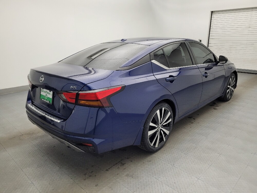 2020 Nissan Altima in Greenville, SC 29607 - 18128070 10