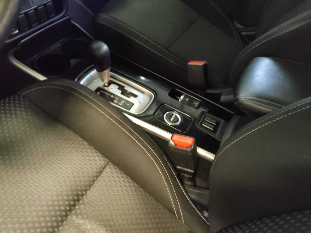 2019 Mitsubishi Outlander in Charlotte, NC 28213 - 18128078 26