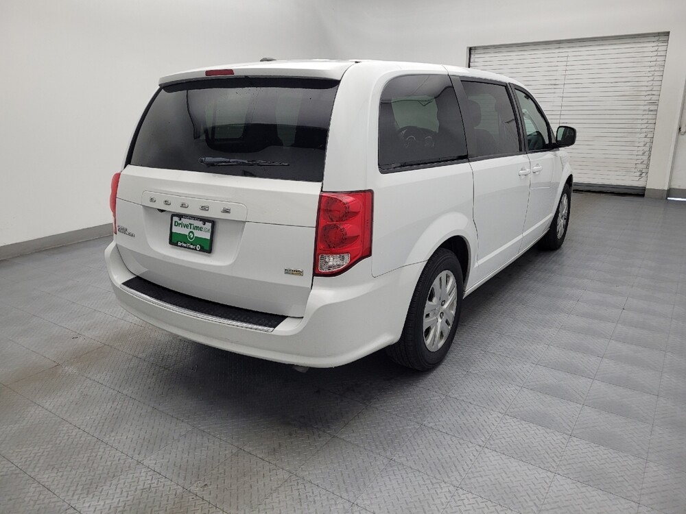2018 Dodge Grand Caravan in Conway, SC 29526 - 18128080 9