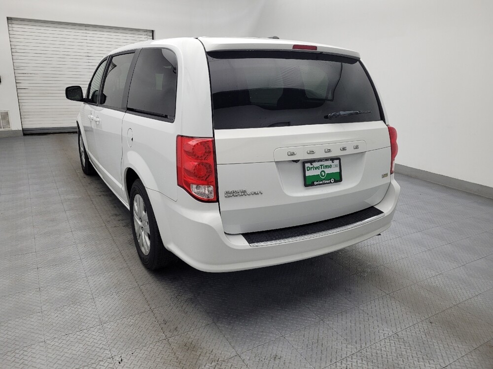 2018 Dodge Grand Caravan in Conway, SC 29526 - 18128080 6