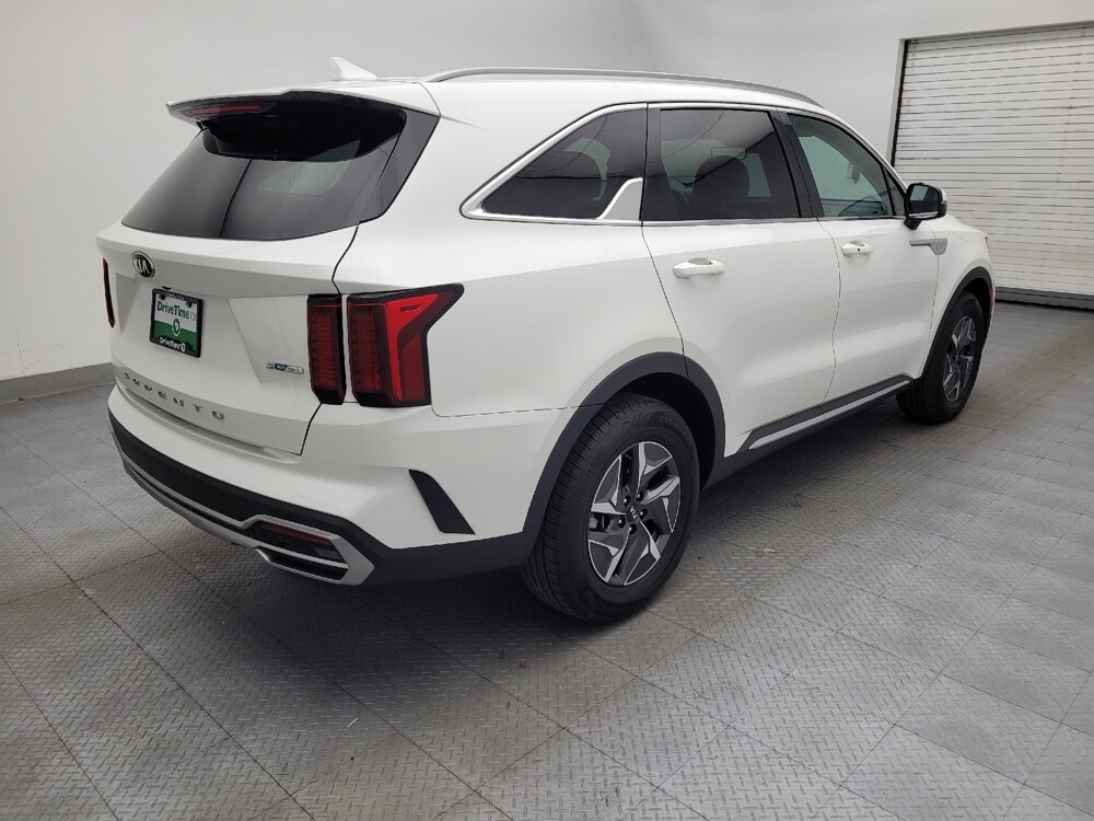 2021 Kia Sorento in Raleigh, NC 27604 - 18128087 9