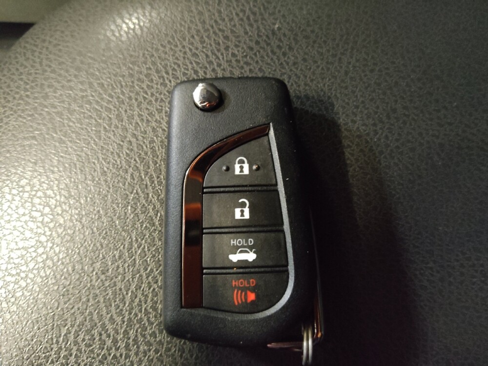 2020 Toyota Camry in Greenville, SC 29607 - 18128091 32