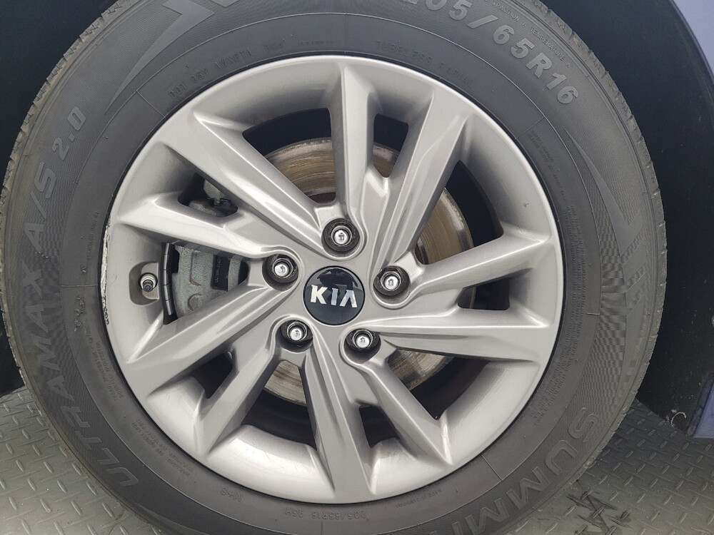 2020 Kia Optima in Greenville, SC 29607 - 18128095 31