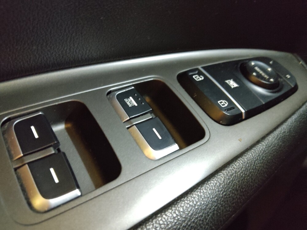 2020 Kia Optima in Greenville, SC 29607 - 18128095 27