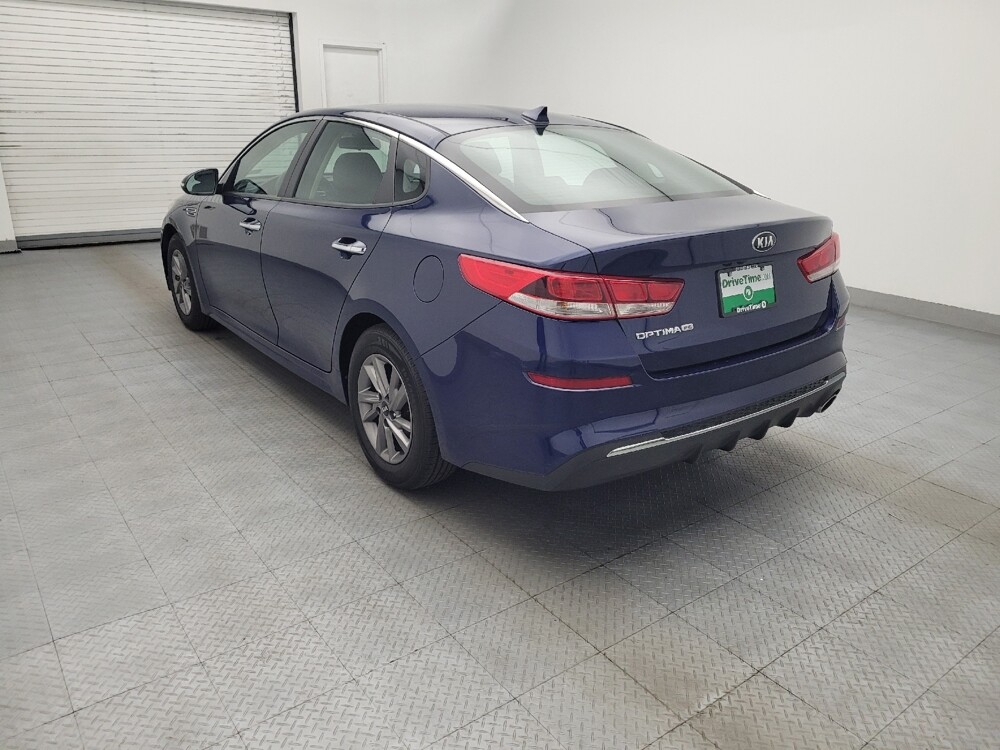 2020 Kia Optima in Greenville, SC 29607 - 18128095 5